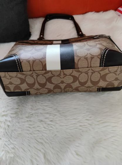 coach รูปที่ 4