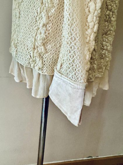 Hand Embrodral Top Longsleeve Crinkle Lace Top Floral Vertical Lining Crew Neck Crystal decorated Tip Ruffle Linen in Gold Brown color รูปที่ 14