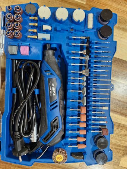 ชุดสว่าน พร้อมหัว Hyundai Trimmer 135W HD-209 ใช้สองครั้ง