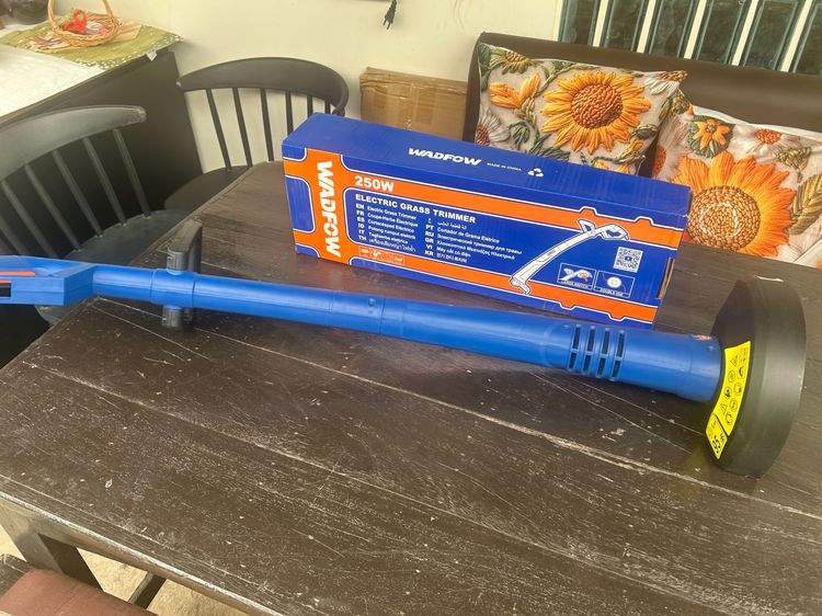 เครื่องเล็ม ตัดหญ้า แบบเสียบปลั๊ก Electric Grass Trimmer ใช้ครั้งเดียว รูปที่ 4