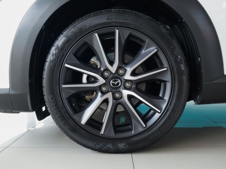 Mazda CX-3 2018 2.0 SP Utility-car เบนซิน ไม่ติดแก๊ส เกียร์อัตโนมัติ ขาว รูปที่ 4