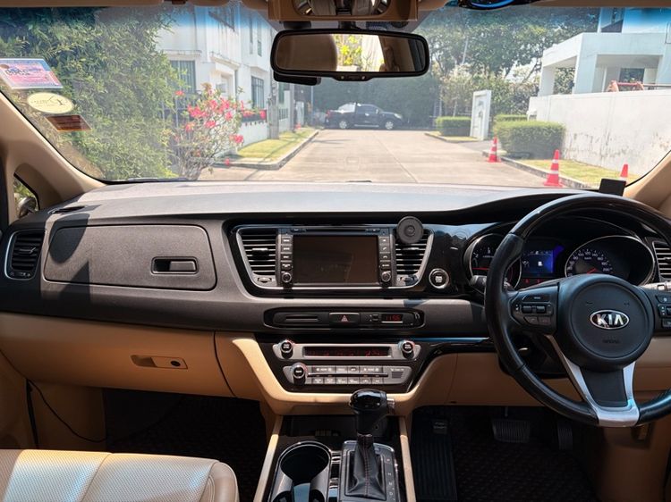 Kia Grand Carnival 2016 2.2 EX Utility-car ดีเซล เกียร์อัตโนมัติ น้ำตาล รูปที่ 3