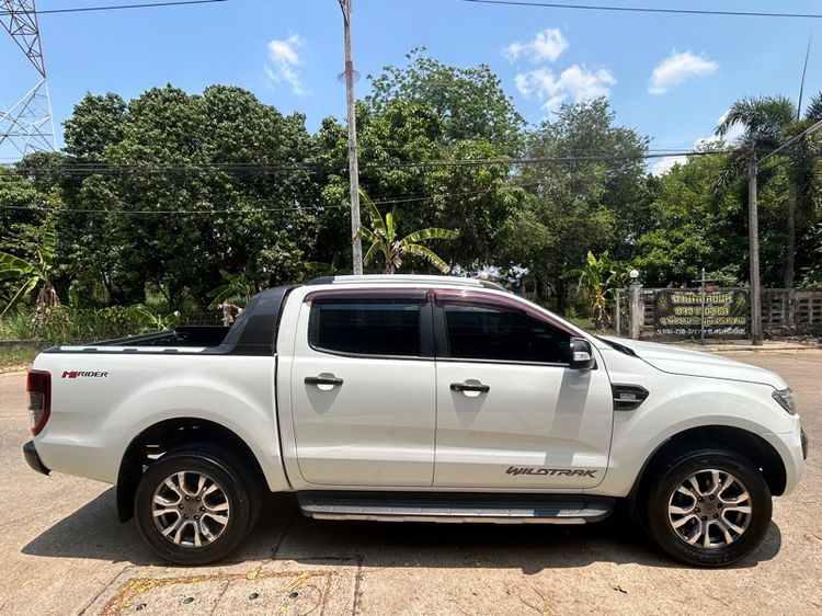 Ford Ranger 2015 2.2 Hi-Rider Wildtrak TDCi Pickup ดีเซล เกียร์อัตโนมัติ ขาว