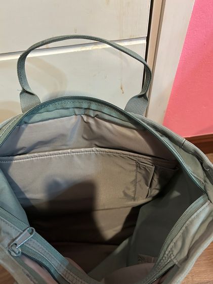 กระเป๋าเป้ Fjallraven รุ่น Vardag Totepack สีเขียว รูปที่ 3