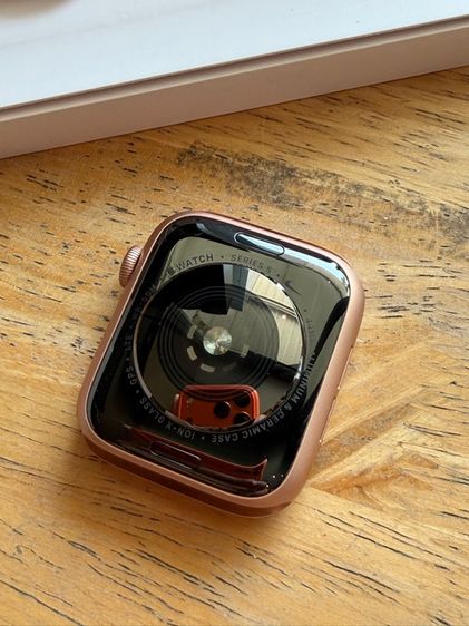  Apple Watch   S5 Nike 44 mm GPS -LTe ใช้ซิมได้ ตัวเรือนสภาพสวยๆ  รูปที่ 6