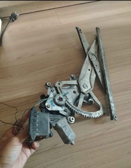 รางกระจกไฟฟ้าaltis08 รูปที่ 5