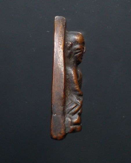 หลวงปู่ทวด พิมพ์หลังเตารีด รูปที่ 3