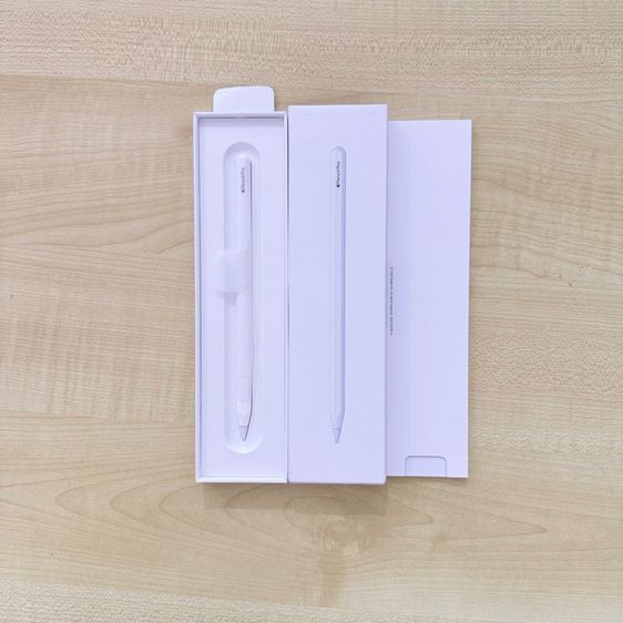 ขาย ปากกา Apple Pencil Pro รุ่นล่าสุด สภาพใหม่กริ๊บ ประกันศูนย์ยาว 11 เดือน ราคาพิเศษ 3599 บาท 