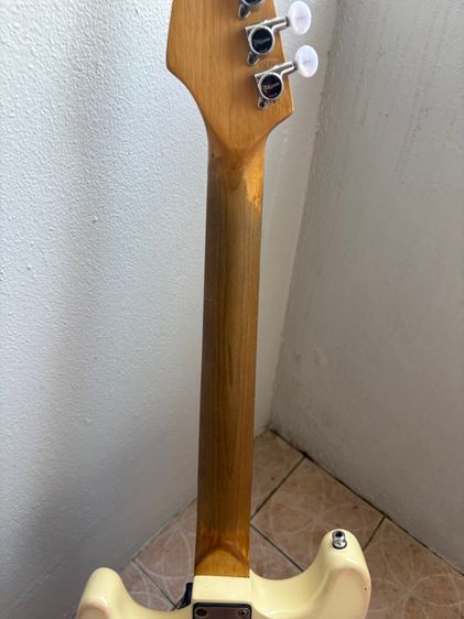 กีตาร์ประกอบเสียงดีย์ รูปที่ 5