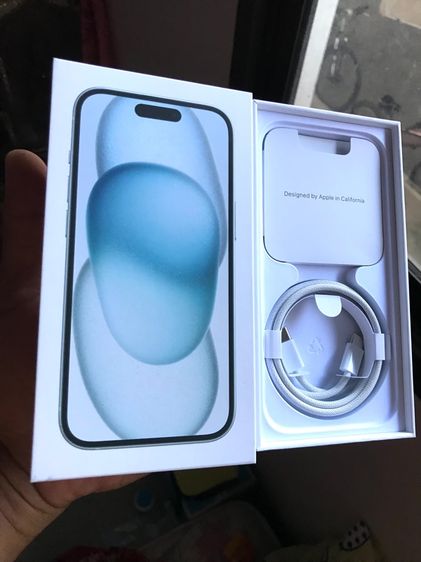 iPhone 15 สีฟ้า