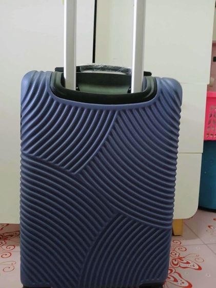 กระเป๋าเดินทางล้อลาก 20" รูปที่ 2
