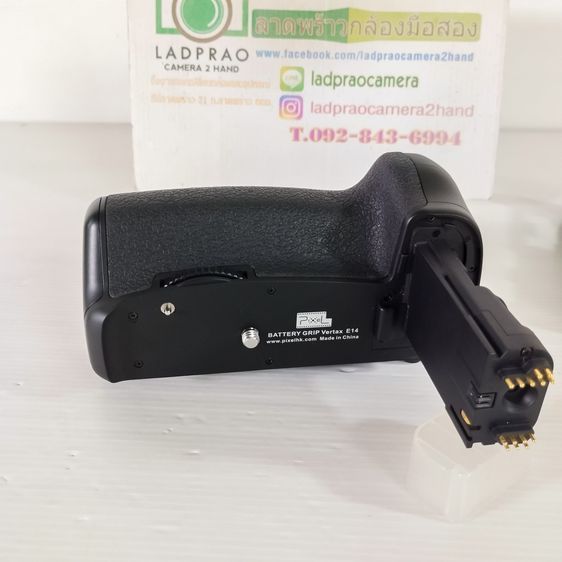 กริป Grip for Canon 70D  80D  90D ของใหม่ซื้อมาเก็บ ใหม่เหมือนมือ 1  รูปที่ 9