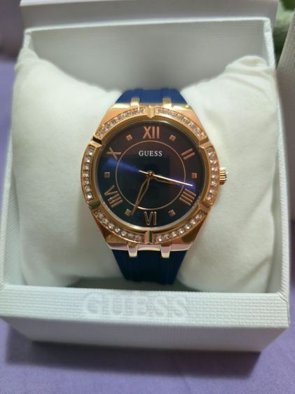 โรสโกลด์ Guess นาฬิกา