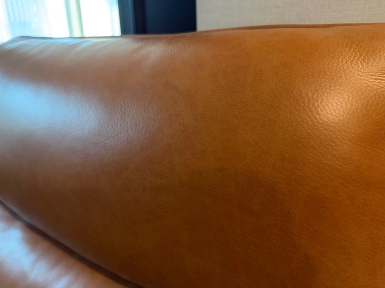 Nitori Electric Recliner Leather Sofas (2 Units Available) Near BTS On Nut รูปที่ 4