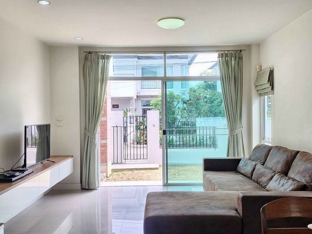 ตกแต่งครบ ให้เช่าบ้านเดี่ยว2ชั้น 4นอนหมู่บ้านสัมมากรรามคำแหง162-1 ย่านรามคำแหงราษฎร์พัฒนาร่มเกล้าตกแต่งพร้อมอยู่ ติดถนนรามคำแหง ใกล้มอเตอร์เวย์ – สุวร รูปที่ 3