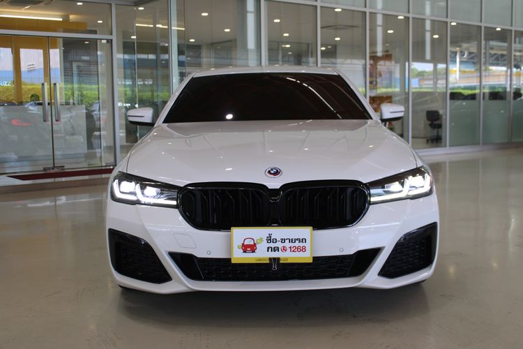 BMW Series 5 2021 520d Sedan ดีเซล ไม่ติดแก๊ส เกียร์อัตโนมัติ ขาว รูปที่ 3
