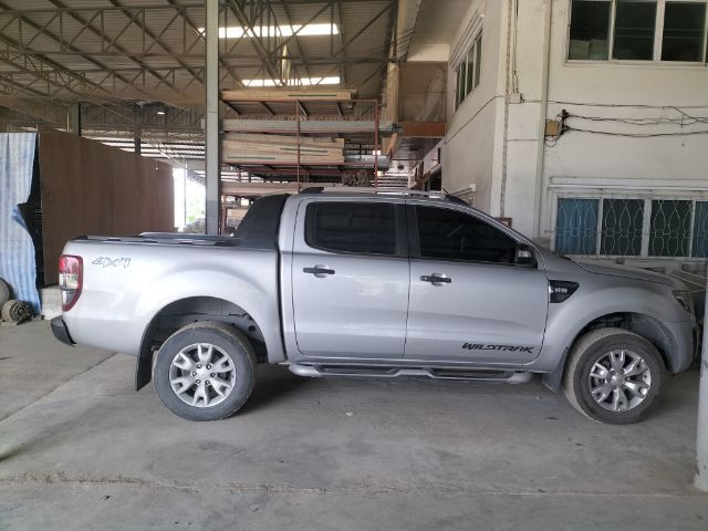 Ford Ranger 2013 3.2 Wildtrak 4WD Pickup ดีเซล ไม่ติดแก๊ส เกียร์อัตโนมัติ เทา รูปที่ 2