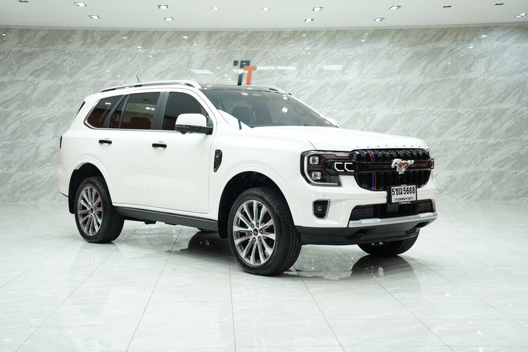 รถ Ford Everest 3.0 V6 Turbo Platinum 4WD สี ขาว