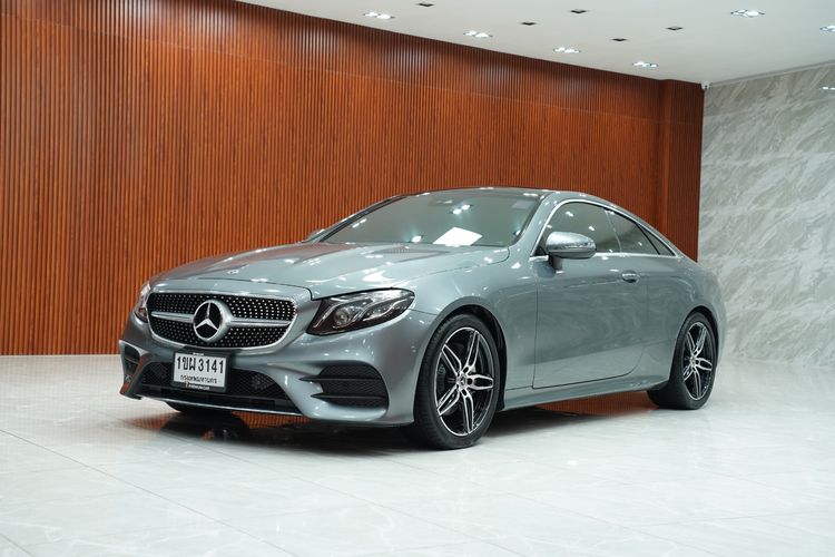 Mercedes-Benz E-Class 2020 E220 Sedan ดีเซล เกียร์อัตโนมัติ เทา รูปที่ 3