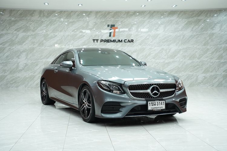 รถ Mercedes-Benz E-Class E220 สี เทา
