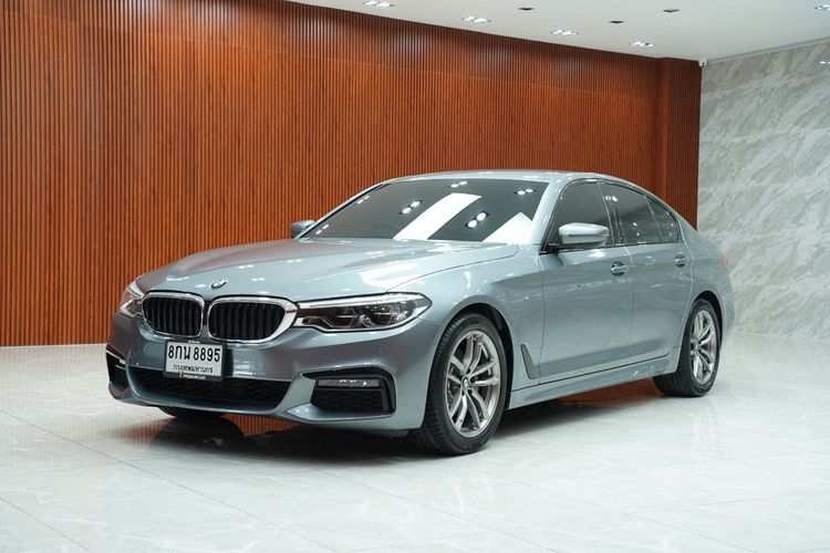 BMW Series 5 2020 520d Sedan ดีเซล เกียร์อัตโนมัติ เทา รูปที่ 3