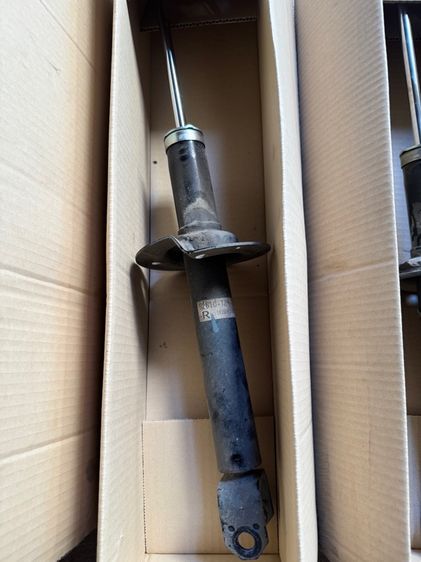 โช๊ค Honda accord ปี2015 หน้า2 หลัง 2  รูปที่ 2