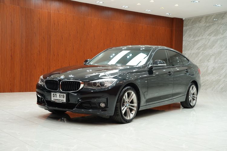 BMW Series 3 2015 320d Sedan ดีเซล เกียร์อัตโนมัติ ดำ รูปที่ 3