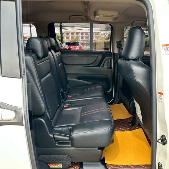 Toyota Sienta 2020 1.5 V Utility-car เบนซิน ไม่ติดแก๊ส เกียร์อัตโนมัติ ขาว รูปที่ 4