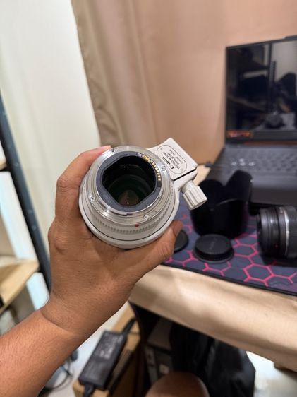Canon EF 70-200mm f2.8L สภาพดี ไม่รา ไม่ฝ้า ใช้งานเต็มระบบ โฟกัสไว ไม่ผิดหวัง สอบถามเพิ่มเติมได้คัฟ รูปที่ 9
