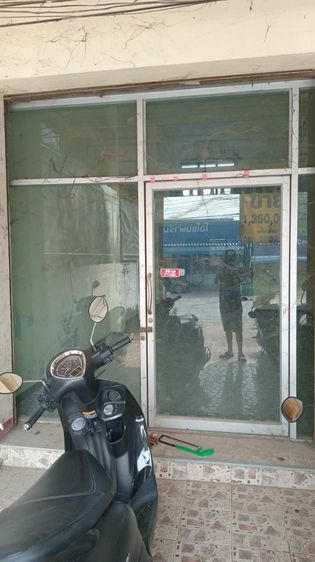 ถูกกว่านี้ไม่มีแล้ว ทาวน์โฮม 2 ชั้น มีพื้นที่ด้านหลัง ฟรีโอน รูปที่ 3