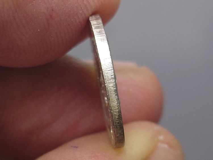 เหรียญคุ้มเกล้า เนื้อเงิน พิมพ์เล็ก หายาก 2522 นิยม หายาก รูปที่ 6