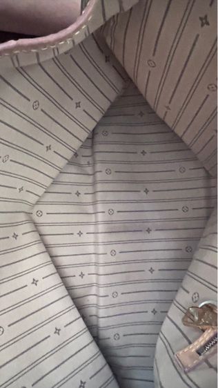 กระเป๋าสะพาย Louis แท้มือสอง รูปที่ 2