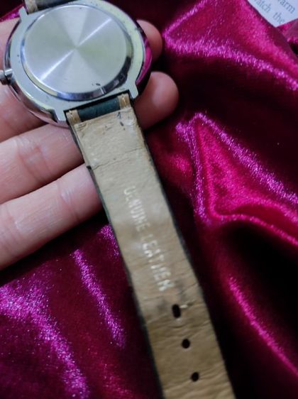 นาฬิกาวินเทจ Quartz หน้าปัดลายคนขี่ม้าสายผ้างานปัก รูปที่ 3