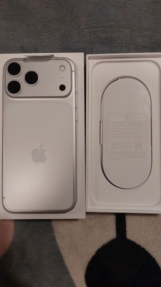 iPhone 17 Promax ความจ 1TB. สิ SILVER
สภาพมือหนึ่ง รูปที่ 2