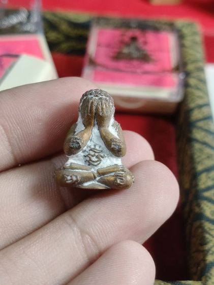 พระปิดตา รุ่นรวยทันใจ หลวงพ่อวิชัยวัดหัวเด่น ปี 2569 เนื้อทองแดง