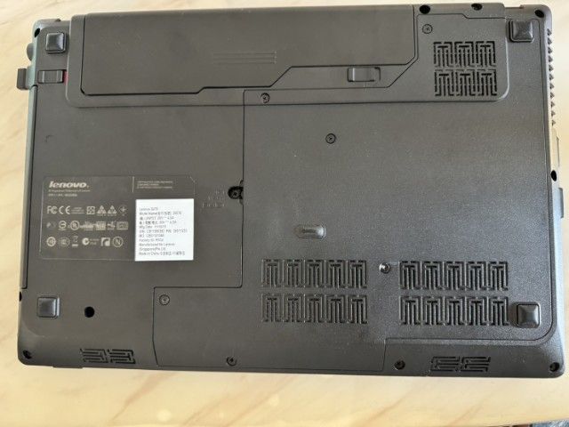 โน๊ตบุ๊ค รูปที่ 2