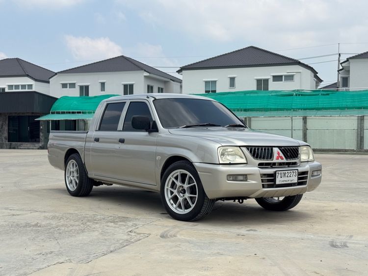 Mitsubishi Strada Grandis 2005 2.5 GL Pickup ดีเซล ไม่ติดแก๊ส เกียร์ธรรมดา บรอนซ์เงิน รูปที่ 4
