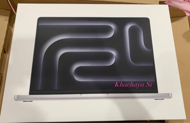 ใหม่มือ 1 MacBook Pro M4 1 T ไม่แกะ ไม่แอค