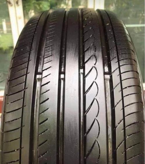ยาง yokohama 215 50 17 ปี25
