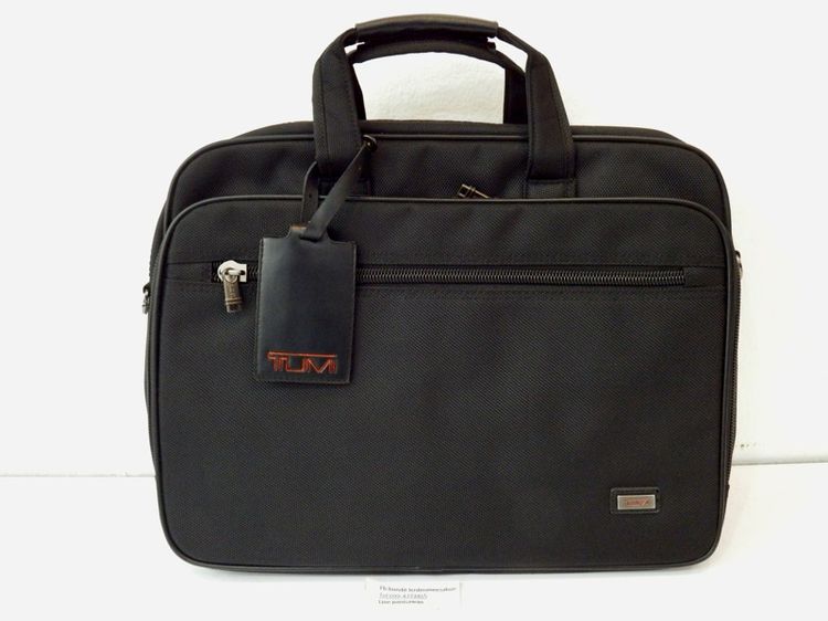กระเป๋า Tumi Ballistic Nylon Laptop กระเป๋าเอกสารใบใหญ่ สวยๆ 1,250 บาท รูปที่ 2