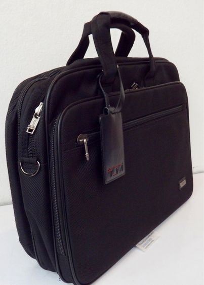 กระเป๋า Tumi Ballistic Nylon Laptop กระเป๋าเอกสารใบใหญ่ สวยๆ 1,250 บาท รูปที่ 3