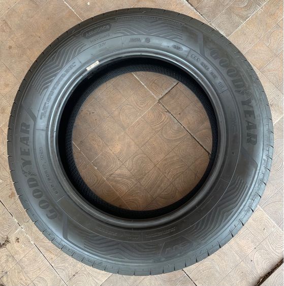 ยาง goodyear 235 60 17 ปี25 รูปที่ 7