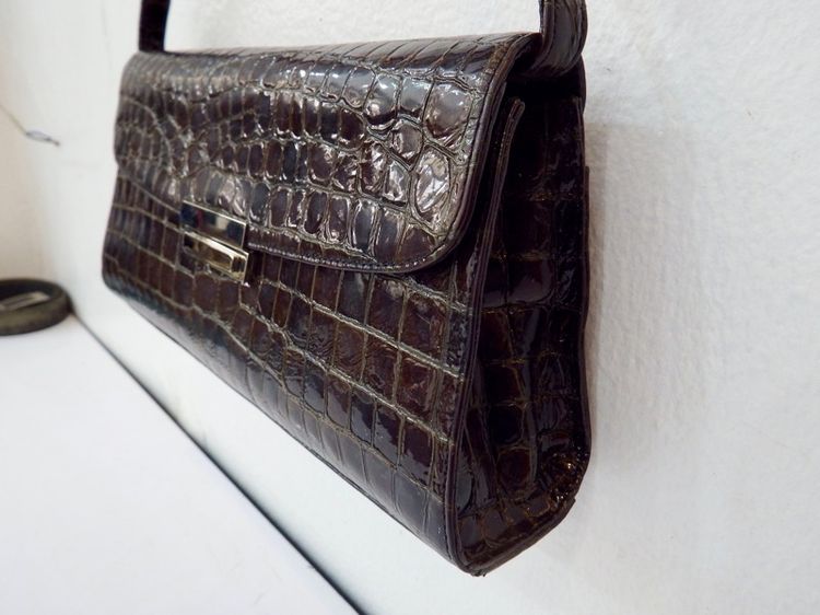 กระเป๋าสะพายหนังจระเข้ แบรนด์ COCCO FIORE สวยๆ 990 บาท รูปที่ 4