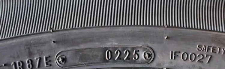 ยาง dunlop 225 60 18 ปี25 รูปที่ 6
