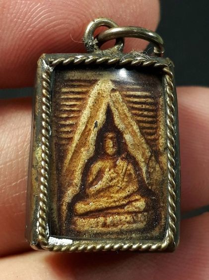 พระผงของขวัญ วัดปากน้ำ ภาษีเจริญ กรุงเทพมหานคร