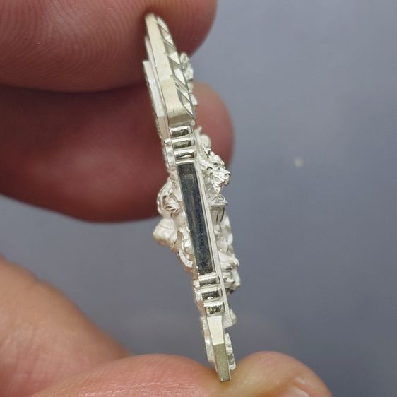 เหรียญเจ้าพ่อเสือ (ตั่วเหล่าเอี๊ย) รุ่น “รักษ์แผ่นดิน” เนื้อเงินพ่นทราย พิมพ์ใหญ่ วัดจักรวรรดิราชาวาสวรมหาวิหาร พ.ศ.2544 พร้อมกล่องเดิมๆ รูปที่ 6