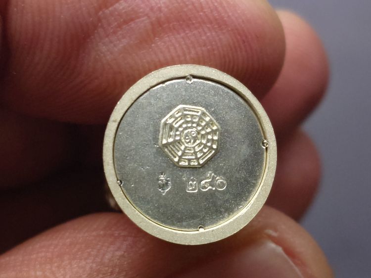 รูปหล่อเจ้าพ่อเสือ (ตั่วเหล่าเอี๊ย) รุ่น “รักษ์แผ่นดิน” เนื้อเงินพ่นทราย พิมพ์ใหญ่ วัดจักรวรรดิราชาวาสวรมหาวิหาร พ.ศ.2544 พร้อมกล่องเดิมๆ รูปที่ 7