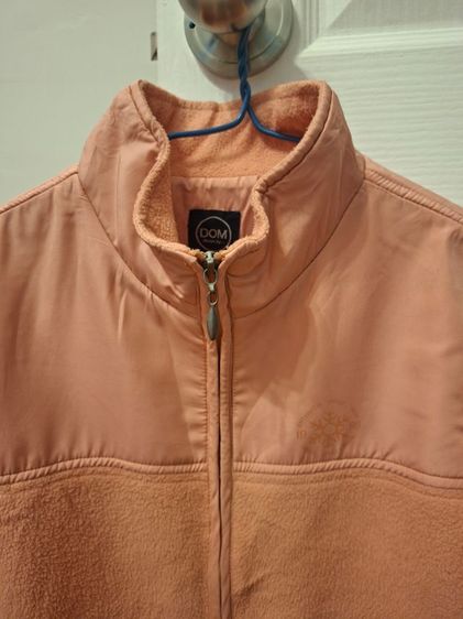 เสื้อแจ็คเก็คกันหนาวสีชมพู รูปที่ 2