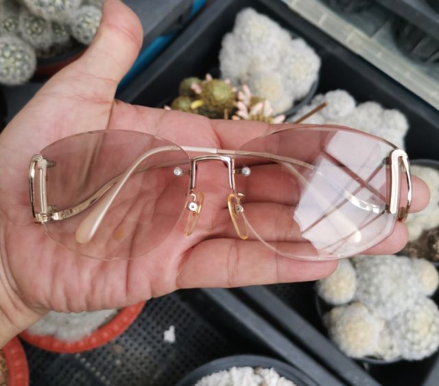 แว่นสายตา กรอบแว่น Vintage Celine 14k. g.f. France ตัวเดียวในไทย ที่สุดความหายาก ราคาแบ่งปันครับ 