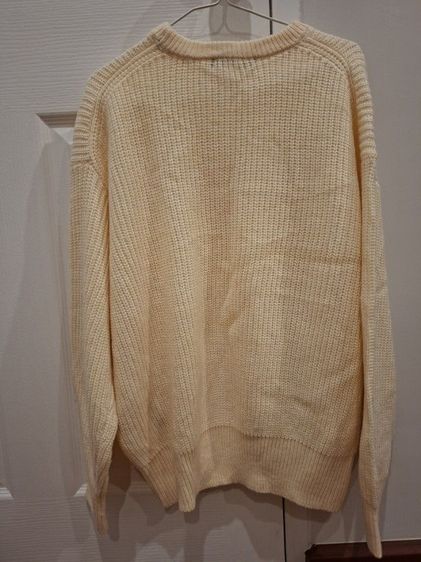 เสื้อแขนยาวไหมพรมสีครีม รูปที่ 5